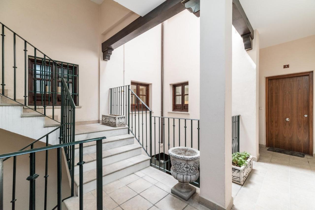Moderno Apartamento Centro De Granada 2 Dış mekan fotoğraf